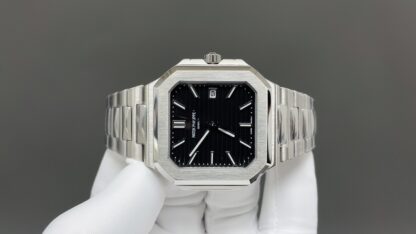 Patek Philippe New Series CUBITUS 5821 Watch - Image 2