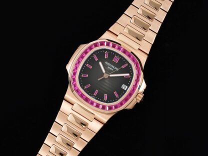 Patek Philippe Nautilus 5711 Diamond Limited Edition - Image 2