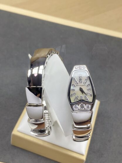 Bulgari white gold smooth double snake watch - Image 2