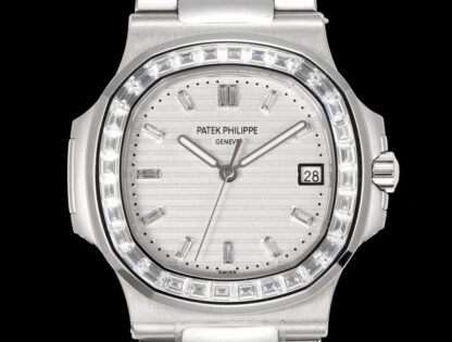 Patek Philippe Nautilus 5711 Diamond Limited Edition - Image 2