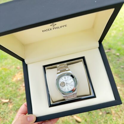 Patek Philippe Nautilus series women's watch - Image 2