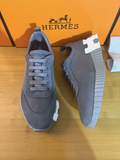 Hermès classic grey couple breathable casual sneakers - Image 2