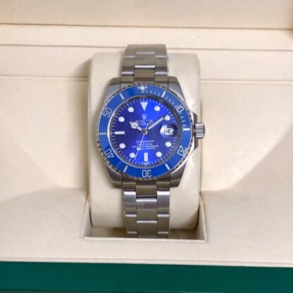 Rolex Submariner Series Green Submariner - Image 3