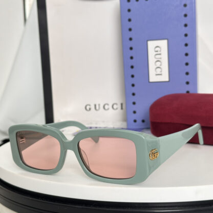 Gucci fashion sunglasses - Image 3