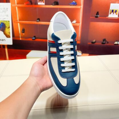 Hermès beige and blue high-end men's low-top thick-soled casual sneakers - Image 2