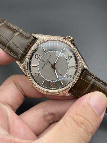 Vacheron Constantin stylish high-end watches - Image 2