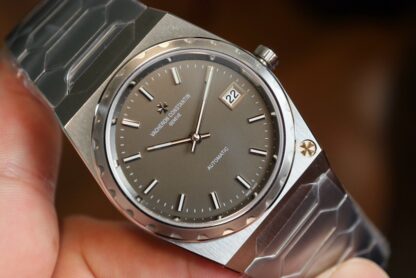 Vacheron Constantin stylish and sophisticated watches - Image 2