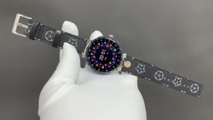 Louis Vuitton Men's Mechanical Watch - Image 2