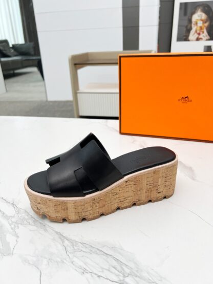 Hermès early spring new black pure handmade thick-soled platform slippers