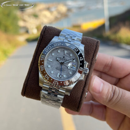 Rolex's Spring new "Meteorite Dial" GMT "Red with Black Bezel" - Image 3