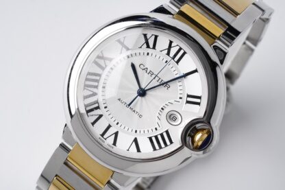 Cartier round, elegant and noble mechanical watch