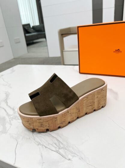 Hermès early spring new dark green pure handmade thick-soled platform slippers