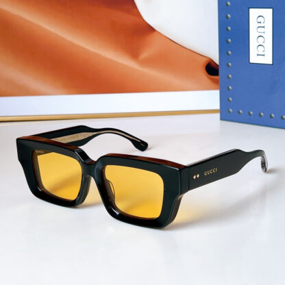 Gucci fashion sunglasses - Image 3