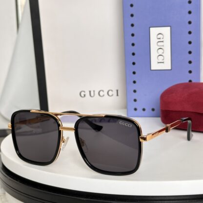 Gucci fashion sunglasses - Image 3