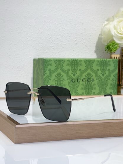Gucci fashion sunglasses - Image 2