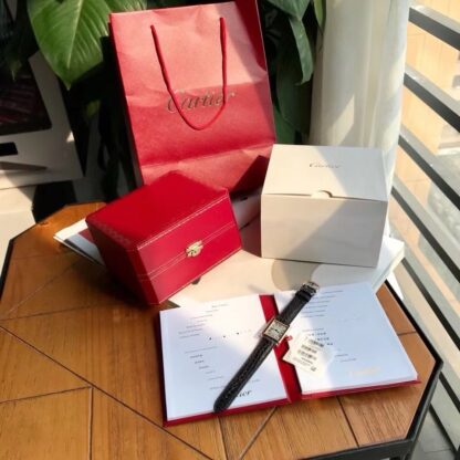 Cartier low-key and elegant ladies' watch - Image 2
