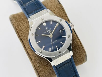 Hublot BBig Bang Sang Bleu series watch - Image 2