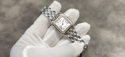 Cartier Cheetah Series Charming Elegant Watch - Image 2