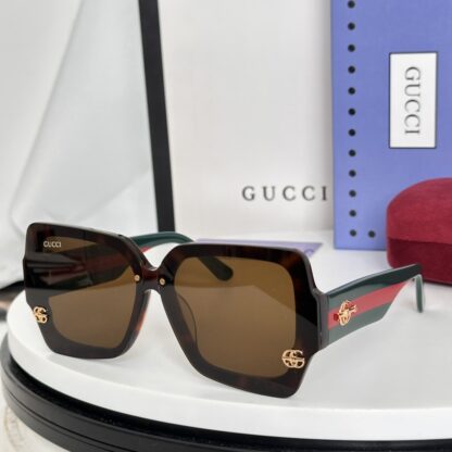 Gucci fashion sunglasses - Image 2