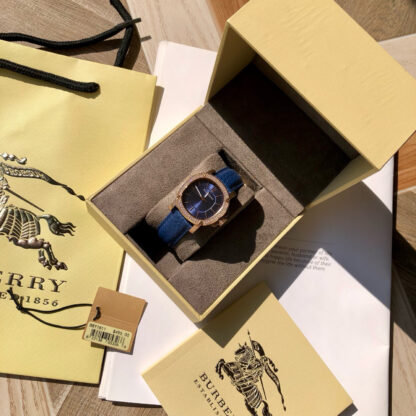 Burberry Quartz Women's Watch - Image 2