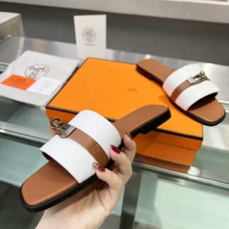 Hermès early spring new white and brown pure handmade leather slippers