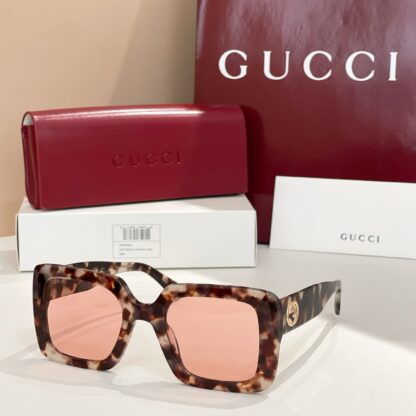 Gucci fashion sunglasses - Image 2