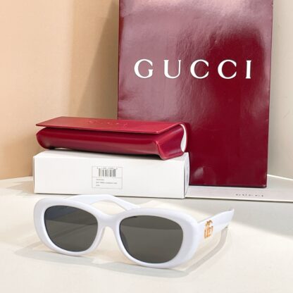 Gucci fashion sunglasses - Image 2