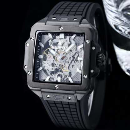 Hublot Traditional Watchmaking - Image 2