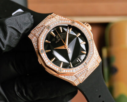 Hublot's second generation classic fusion watch - Image 2
