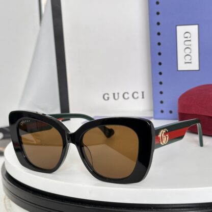 Gucci fashion sunglasses - Image 2