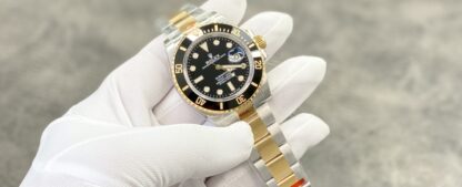 Rolex Submariner Black Gold Submersible - Image 2
