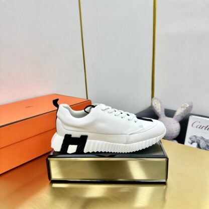Hermès Spring and Summer Classic Couple's White and Black Sports Shoes - Image 2