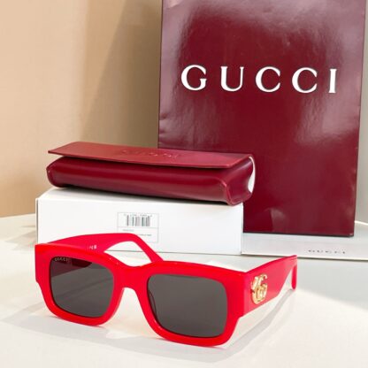 Gucci fashion sunglasses - Image 2