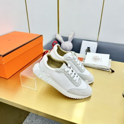 Hermès Spring and Summer Classic Couple Style British Gray and White Colorblock Sports Casual Shoes - Image 2