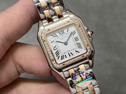 Cartier Cheetah Square Classic Elegant Watch - Image 2