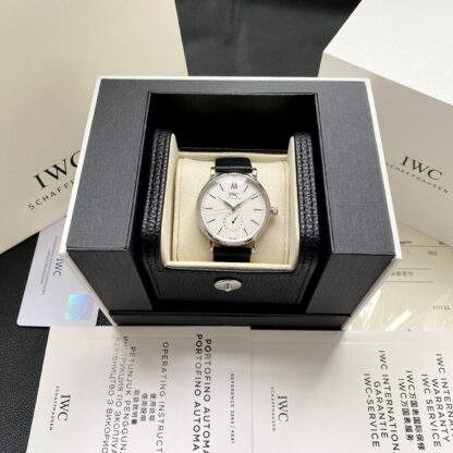 IWC Portofino Series (IW359201) Pointer Calendar Function Watch - Image 2