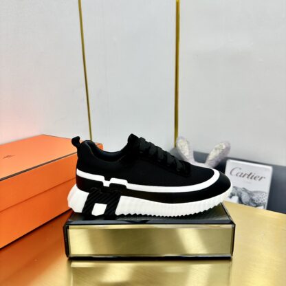 Hermès Spring and Summer Classic Couples British Black and White Colorblock Sports Casual Shoes - Image 2