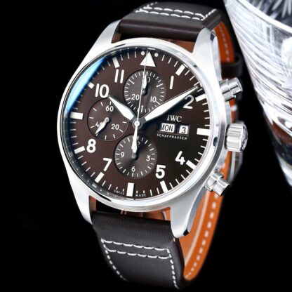 IWC Pilot's Watch Series iw378003 - Image 2