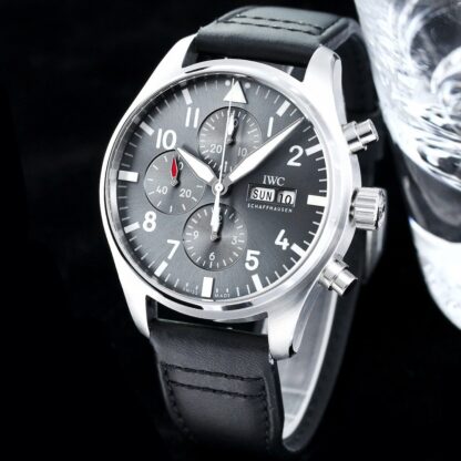 IWC Pilot's Watch Series iw378003 - Image 2