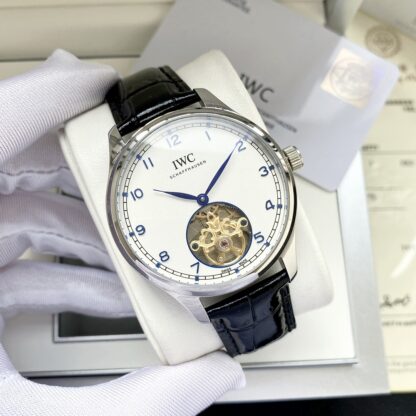 IWC Men's Luxury Watches - Image 2