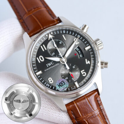 IWC Pilot's Watch Chronograph Spitfire - Image 2