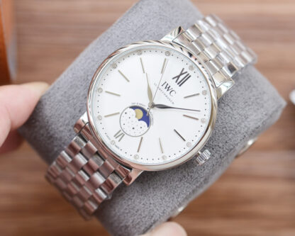 IWC Three-Hand Watch - Image 2