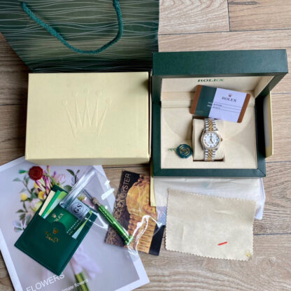 Rolex women's Oyster Perpetual Logique 31mm series wristwatch - Image 2