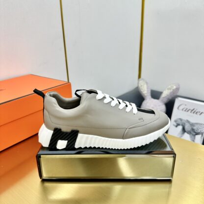 Hermès Spring and Summer Apricot White Colorblock Couple Classic Sports Casual Shoes - Image 2
