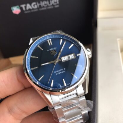 TAGHeuer Carrera series double calendar fashion watch - Image 2