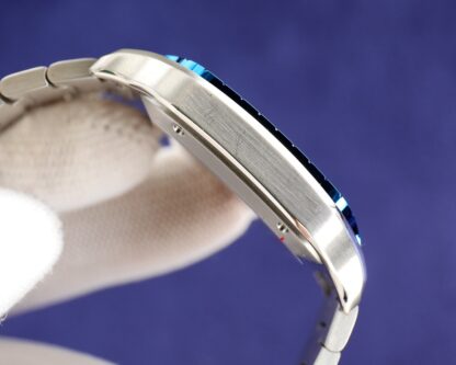 Cartier's latest Santos mechanical watch - Image 2