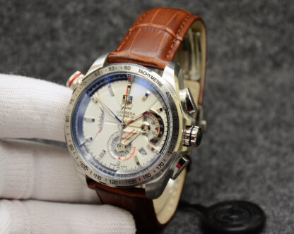 TAGHeuer Classic Men's Watch - Image 2