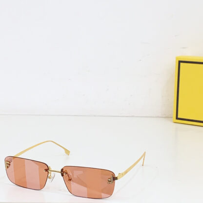 FENDI fashion trend sunglasses - Image 3