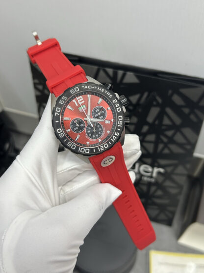 TAGHeuer handsome quartz men's watch - Image 2
