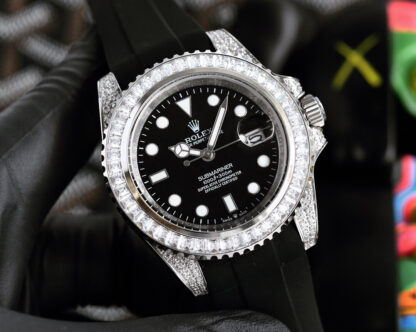 Rolex fully customized curved bezel perfectly fits the wrist - Image 2